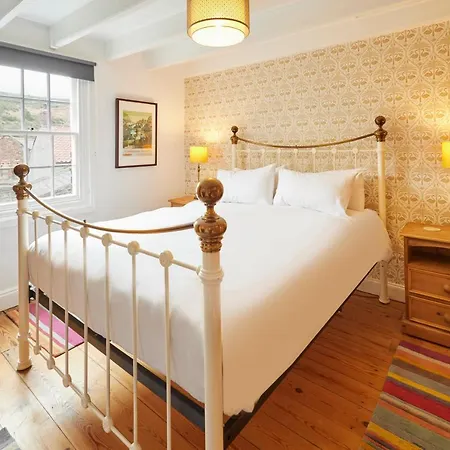 Host & - Hampdon Holiday home